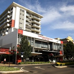 Toowoomba Central Plaza Apartment Hotel Official